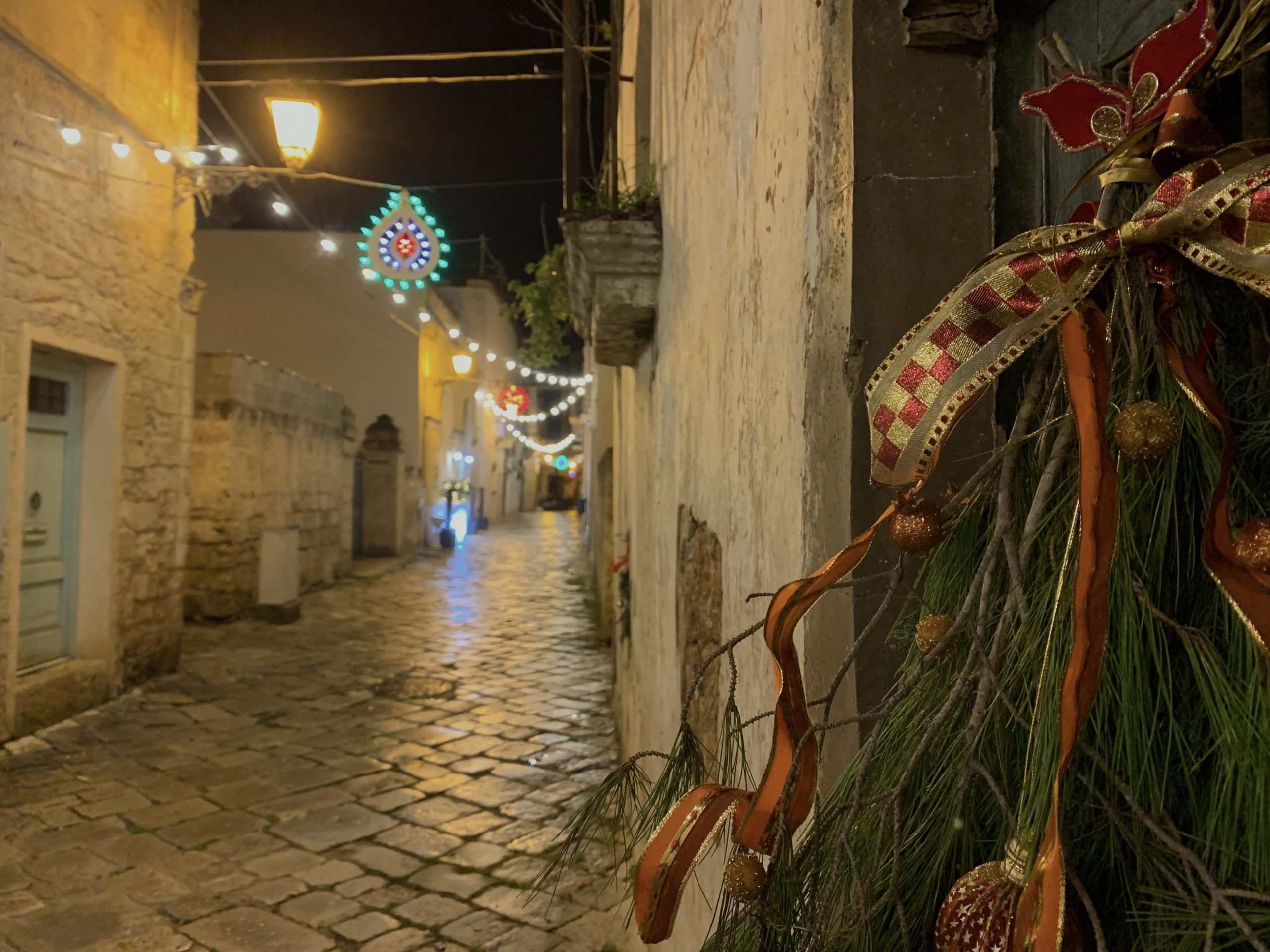 Decorazioni natalizie nel centro storico di Racale